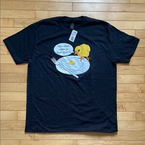 Mens Black Graphic T-Shirt, size L